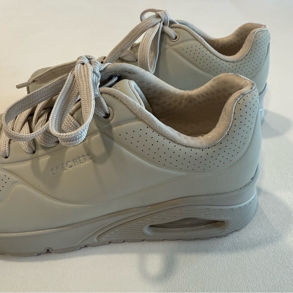 Skechers Uno Stand On Air Cream Air Cooled Memory Foam Sneakers Women’s size 7.5 - Picture 2 of 8